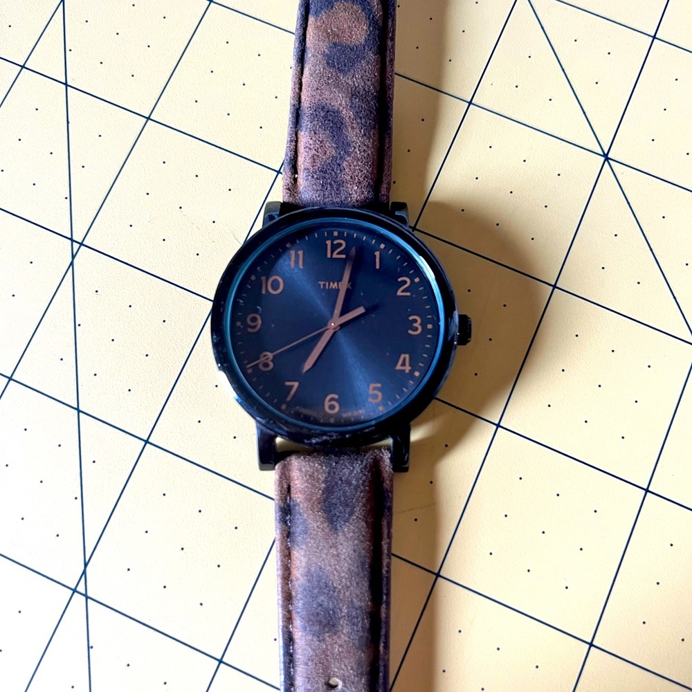 TIMEX leather leopard print band